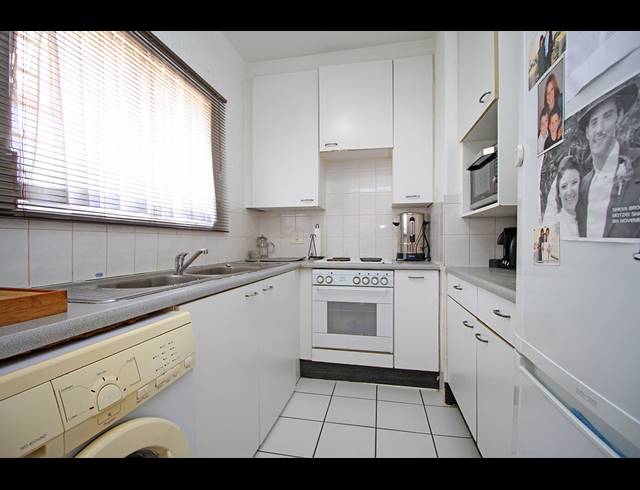 2 BEDROOM APARTMENT FOR SALE IN GLENHAZEL